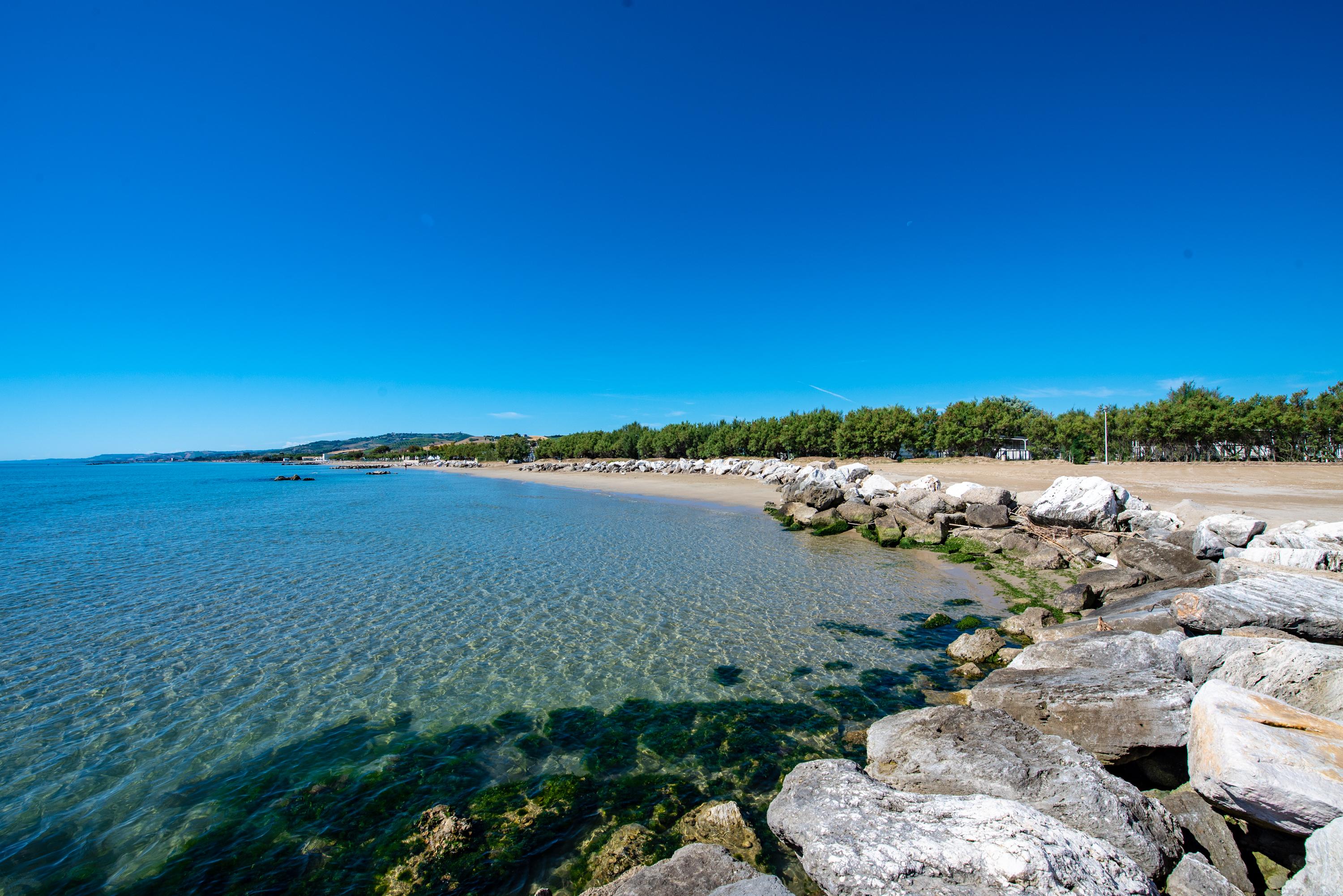 Stork Camping Village Roseto Degli Abruzzi Bagian luar foto